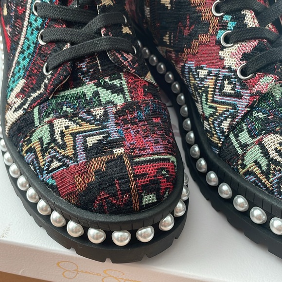 Patchwork lace up combat bootie - Picture 2 of 10